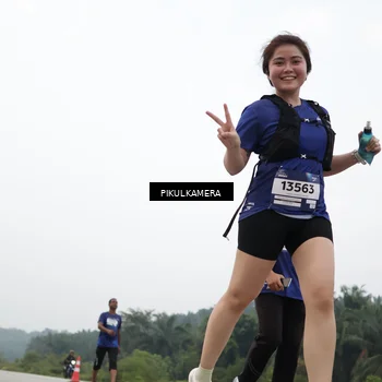 Runner Photo 7414965