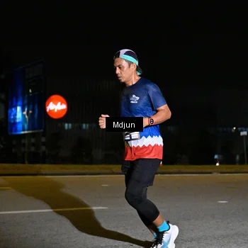 Runner Photo 7414986