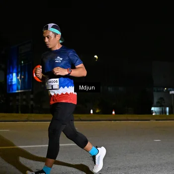 Runner Photo 7414988