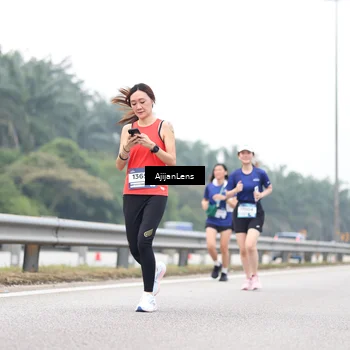 Runner Photo 7415012