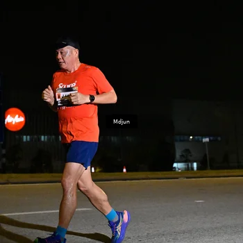 Runner Photo 7415015