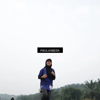 Runner Photo 7415021