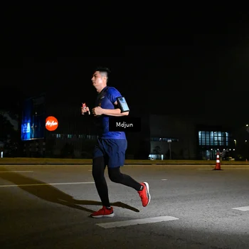 Runner Photo 7415032