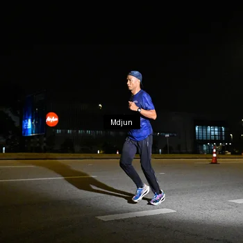 Runner Photo 7415035