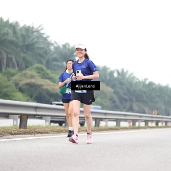 Runner Photo 7415036