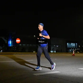 Runner Photo 7415047