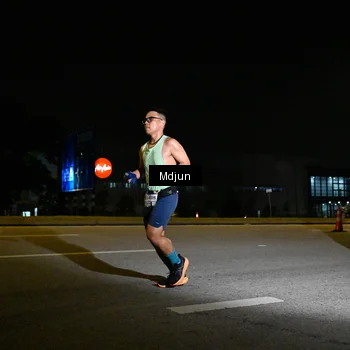 Runner Photo 7415052