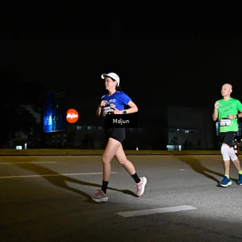 Runner Photo 7415076