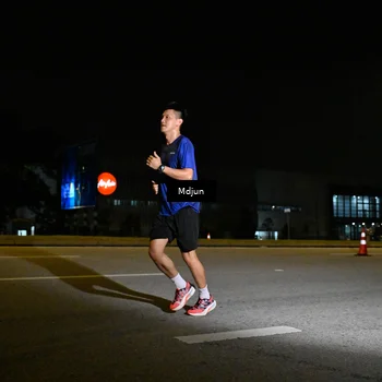 Runner Photo 7415092