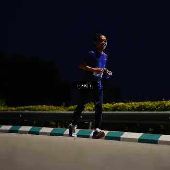 Runner Photo 7415108