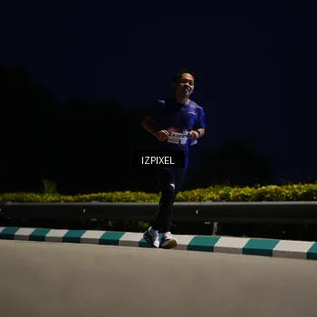 Runner Photo 7415111