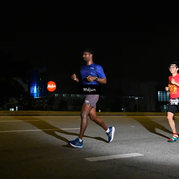 Runner Photo 7415121