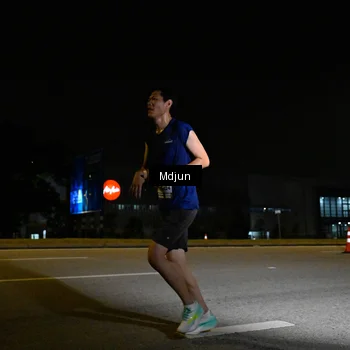 Runner Photo 7415137