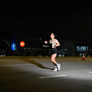 Runner Photo 7415142