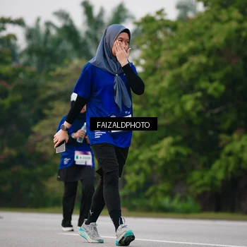 Runner Photo 7415166