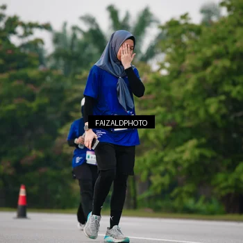 Runner Photo 7415170
