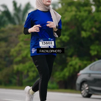 Runner Photo 7415177