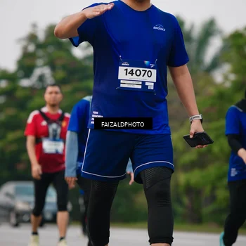 Runner Photo 7415199