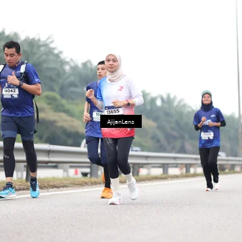 Runner Photo 7415207