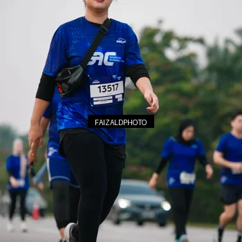 Runner Photo 7415212