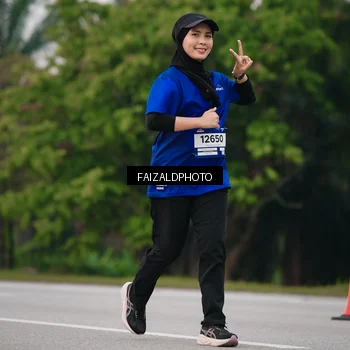 Runner Photo 7415221