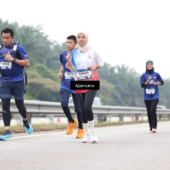 Runner Photo 7415222