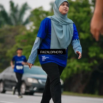 Runner Photo 7415224