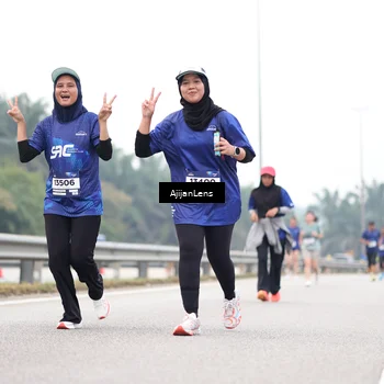 Runner Photo 7415233