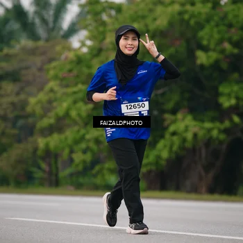 Runner Photo 7415235