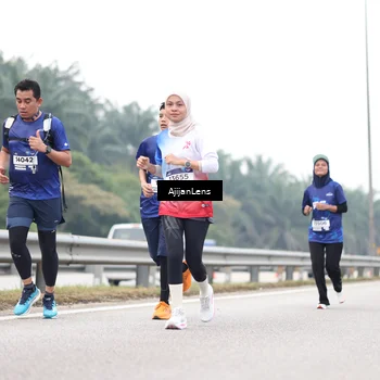 Runner Photo 7415237