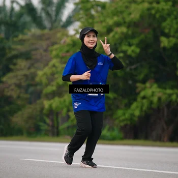 Runner Photo 7415240