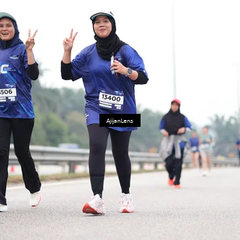 Runner Photo 7415243