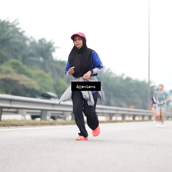 Runner Photo 7415246