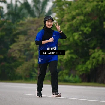 Runner Photo 7415249