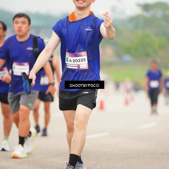 Runner Photo 7415253