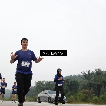 Runner Photo 7415268