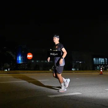 Runner Photo 7415278
