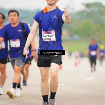 Runner Photo 7415280