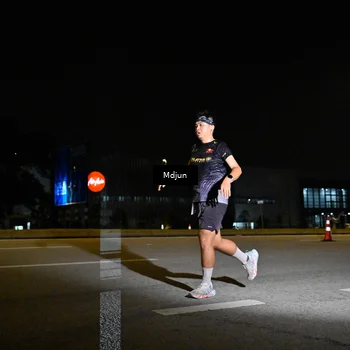 Runner Photo 7415282