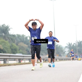 Runner Photo 7415286