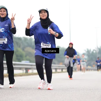 Runner Photo 7415288