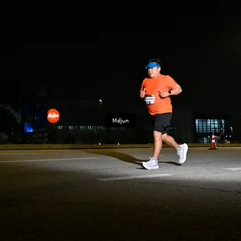 Runner Photo 7415302