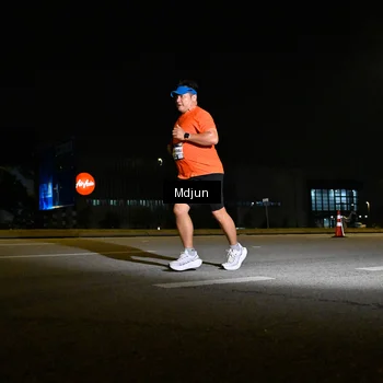 Runner Photo 7415321