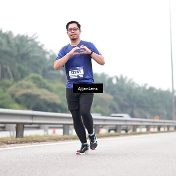 Runner Photo 7415351