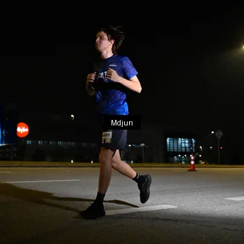 Runner Photo 7415357