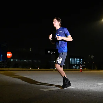 Runner Photo 7415359