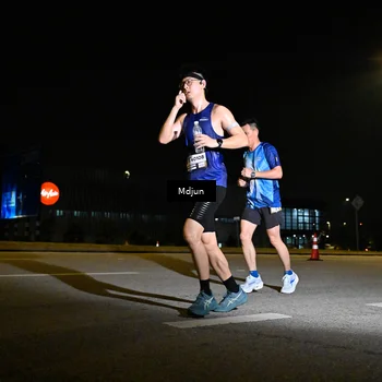 Runner Photo 7415380