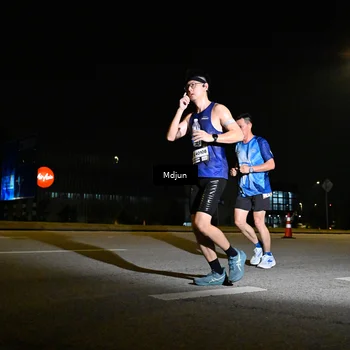 Runner Photo 7415381