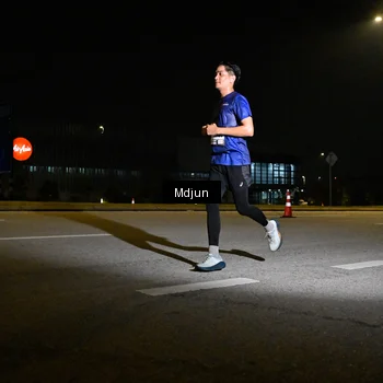 Runner Photo 7415395