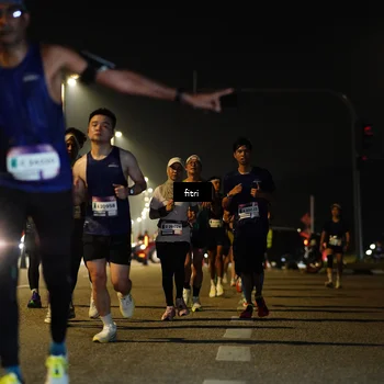 Runner Photo 7415418